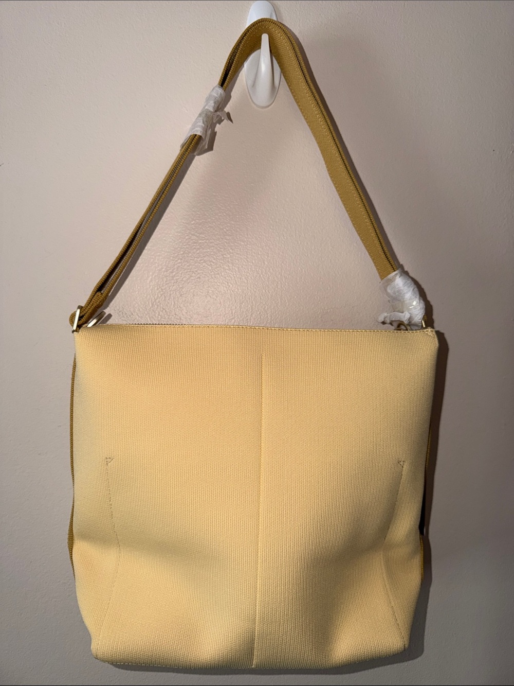 Rothy’s The Mini Zip Bucket Bag in Golden Wheat - Picture 3 of 7
